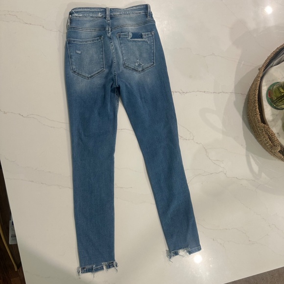 Altar'd State Distressed Skinny Jeans👖💙, Size 25 - Picture 5 of 5